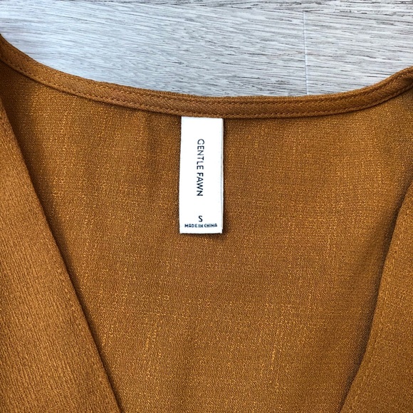 Gentle Fawn Blouse - Picture 6 of 9